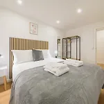 Villa Santo Wellness By Mth Santo Antonio da Serra