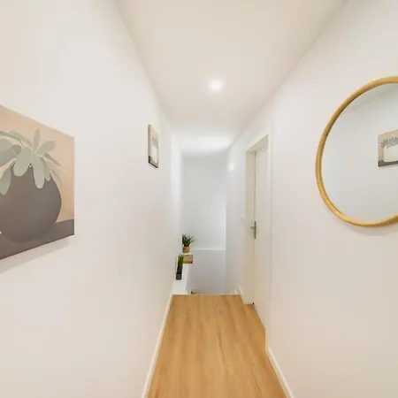 Santo Wellness By Mth *